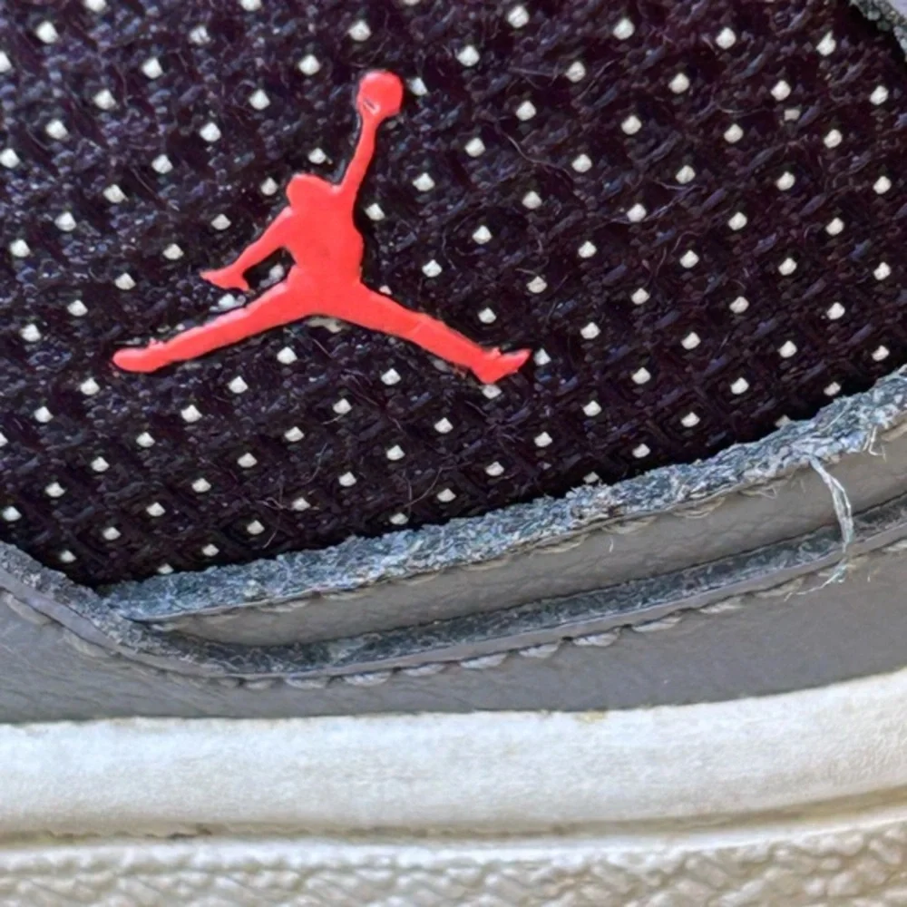 Nike air‎ Jordan toddler 4c gray/black/coral 351028-048